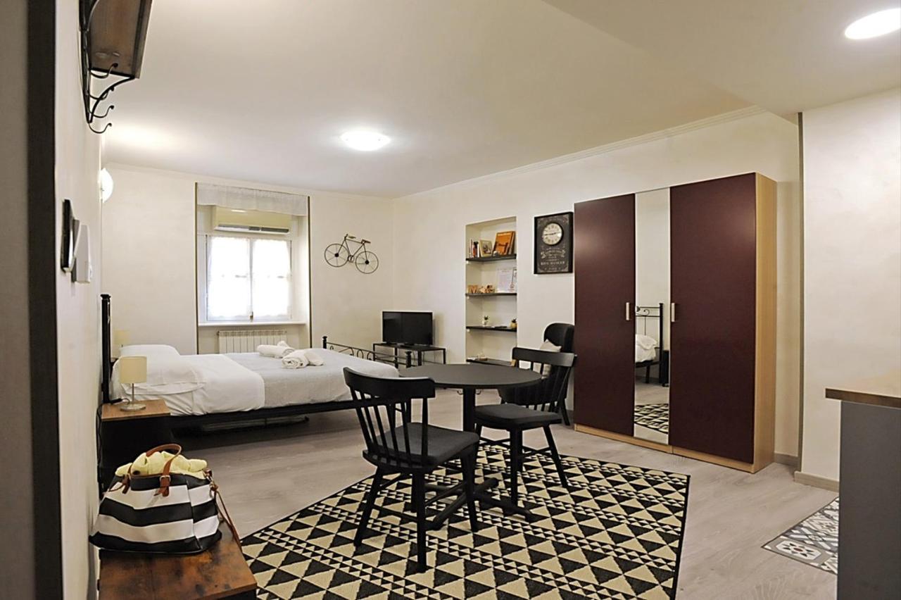 Cozy Studio In Turin City Center By Wonderful Italy Buitenkant foto