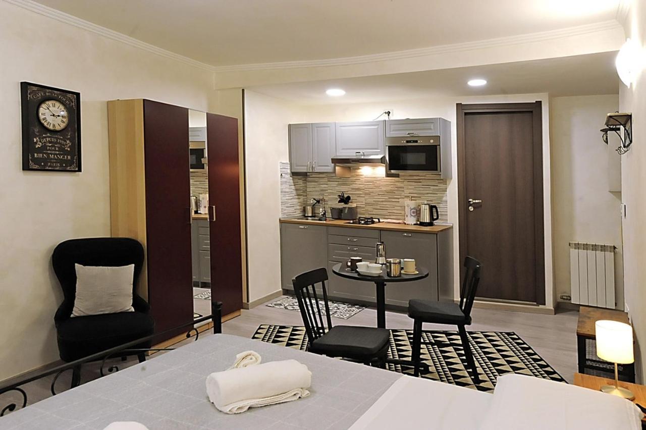 Cozy Studio In Turin City Center By Wonderful Italy Buitenkant foto
